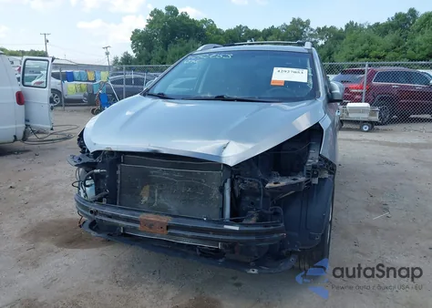 2012 Hyundai Tucson Limited z USA, uszkodzony, nr VIN KM8JU3AC6CU375385